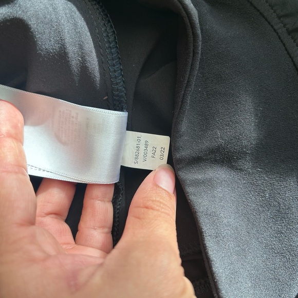 Athleta Cardiff Black Trouser Career Pintuck Paper bag Barrel Trousers M Balloon - Picture 9 of 9